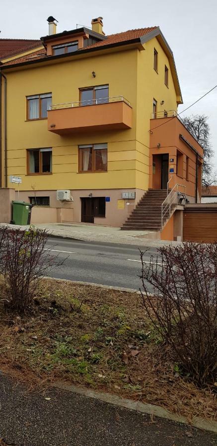 Apartman Maksimir Lux Zagreb-145M2 Exteriér fotografie